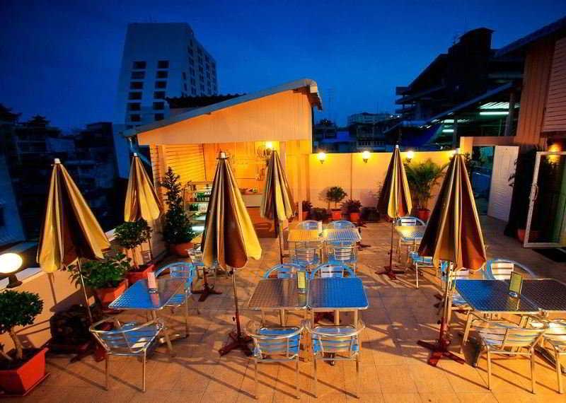 Arawana Express Chinatown Hotell Bangkok Exteriör bild