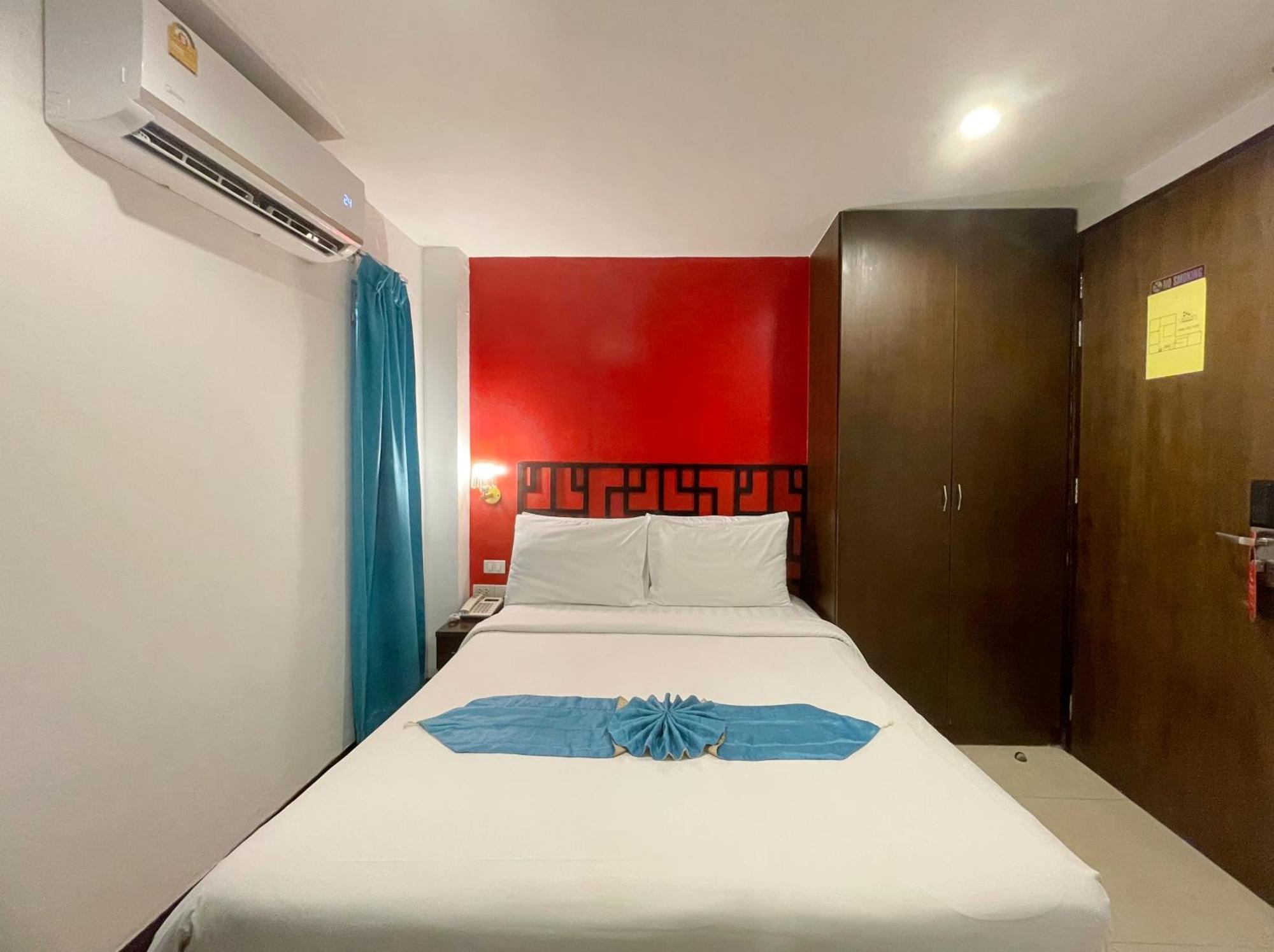 Arawana Express Chinatown Hotell Bangkok Exteriör bild